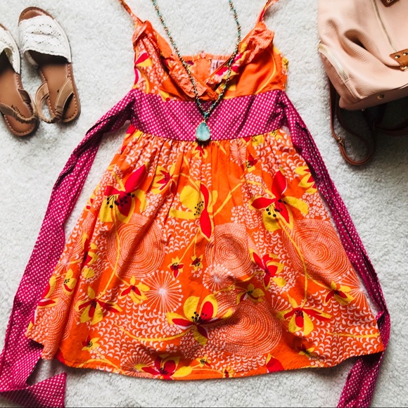 Spring dress - Picture 1 of 4